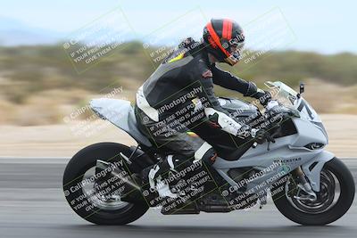 media/Nov-15-2025-Race Pace (Sat) [[8de605a2d8]]/Verified Riders/Turn 8 Inside (935am)/